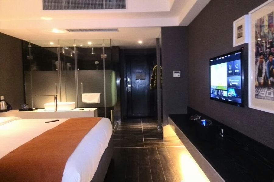 Holz Hotel Шънян Екстериор снимка